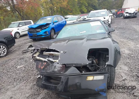 1989 Chevrolet Corvette из США, поврежденный, VIN 1G1YY2182K5124006